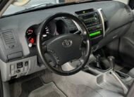 Toyota Hilux SRV CD 4×4 3.0 Aut (Prata)