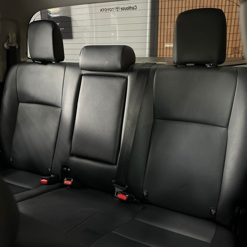 Toyota Hilux Cd Srv 4×4 2.8 Diesel (Impecável / Preta)