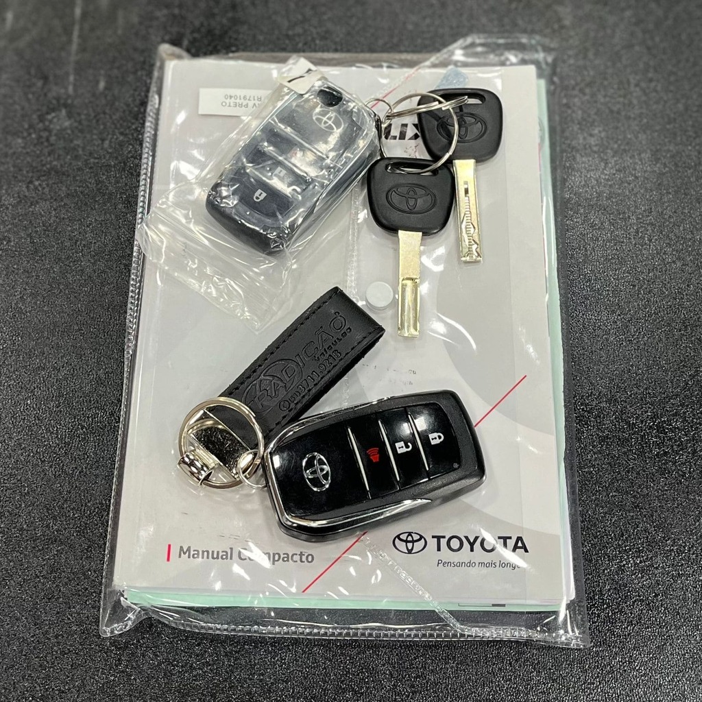 Toyota Hilux Cd Srv 4×4 2.8 Diesel (Impecável / Preta)