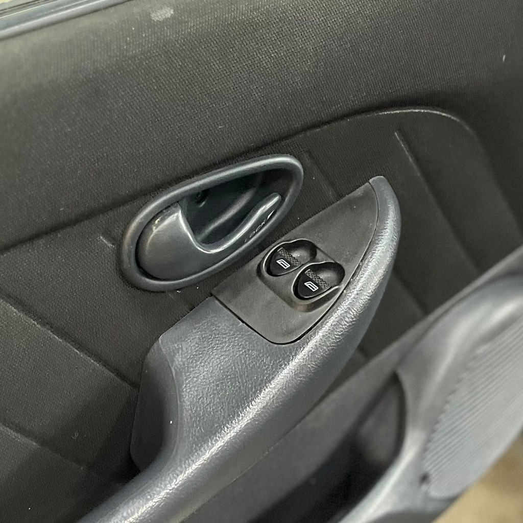 Fiat Siena Fire Flex 1.0 (Bem conservado)