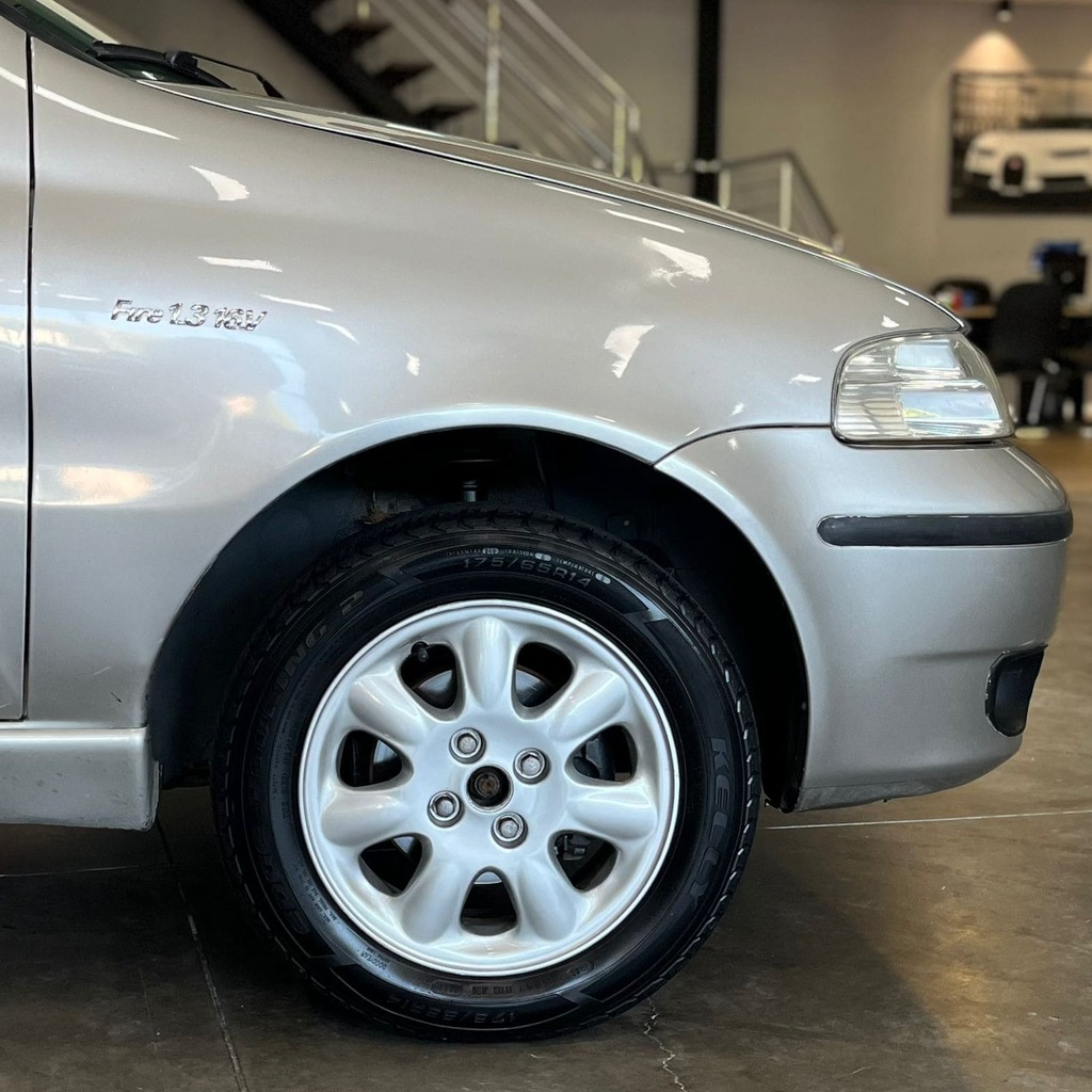 Fiat Siena Elx 1.3 Fire Flex (Ótimo estado de conservação)