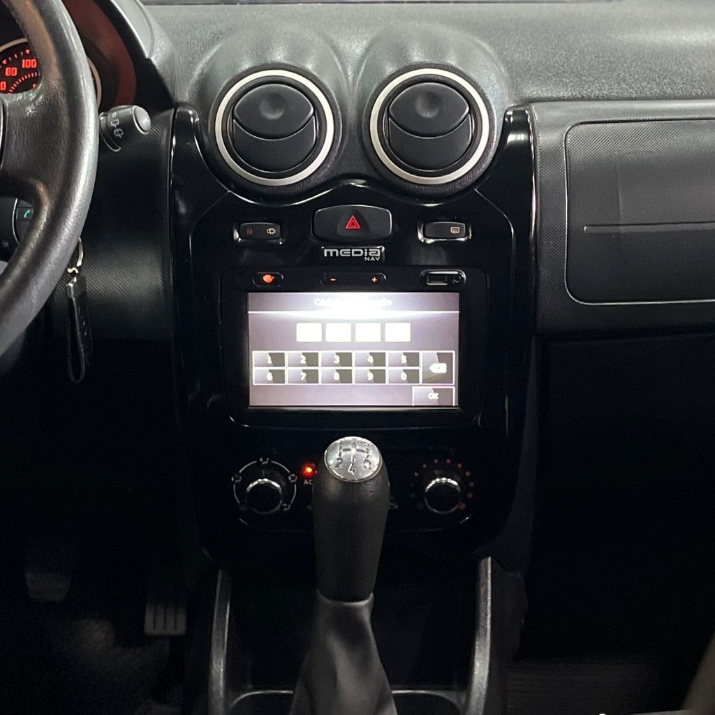 Renault Sandero Stepway Tweed 1.6 Flex (Impecável – Manual)