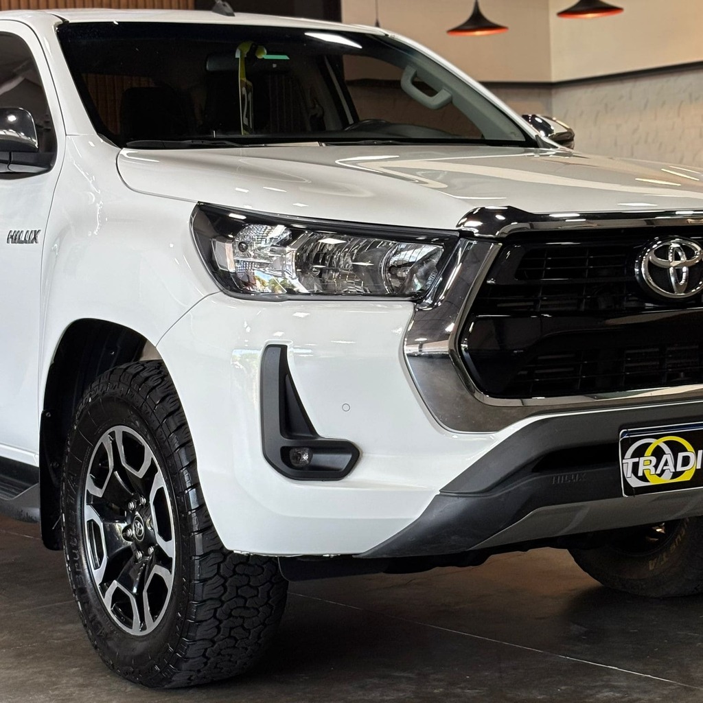 Toyota Hilux Srv Cd 4×4 2.8 Aut (Top de linha – Impecável)