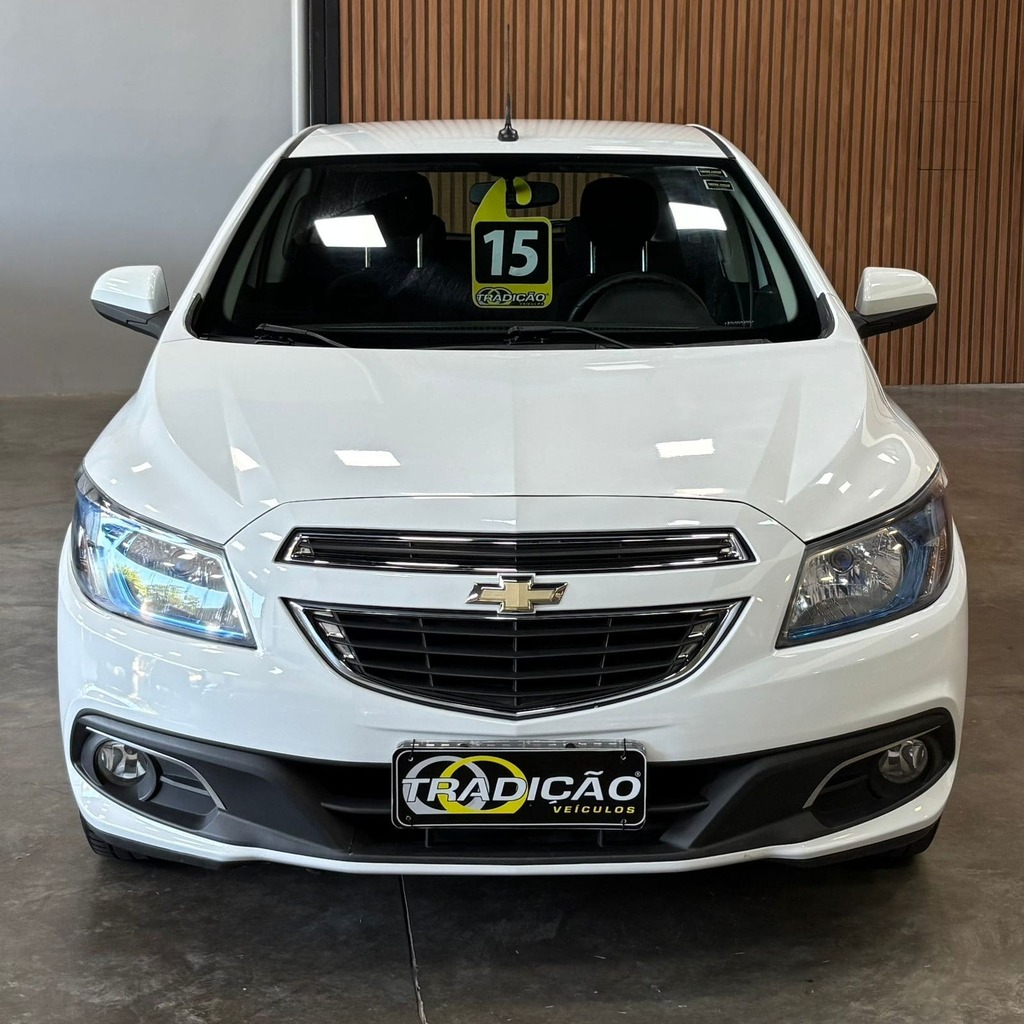 Chevrolet Onix Ltz 1.4 Mpfi Flex (Manual – Muito inteiro)