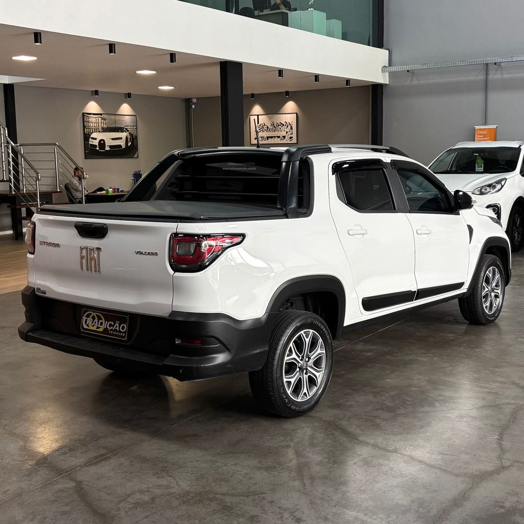 Fiat Strada Volcano CD 1.3 Flex 4P (Impecável)
