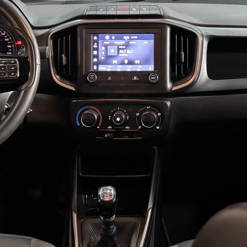 Fiat Strada Volcano CD 1.3 Flex 4P (Impecável)