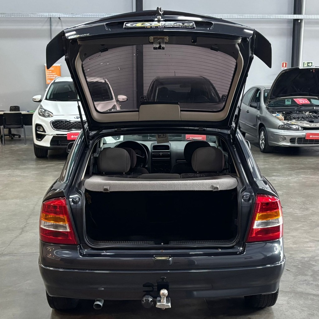 Chevrolet Astra Sunny 2.0 (Manual – 2 Portas)
