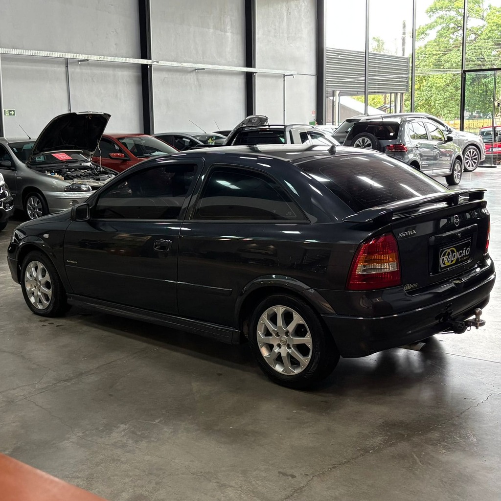Chevrolet Astra Sunny 2.0 (Manual – 2 Portas)