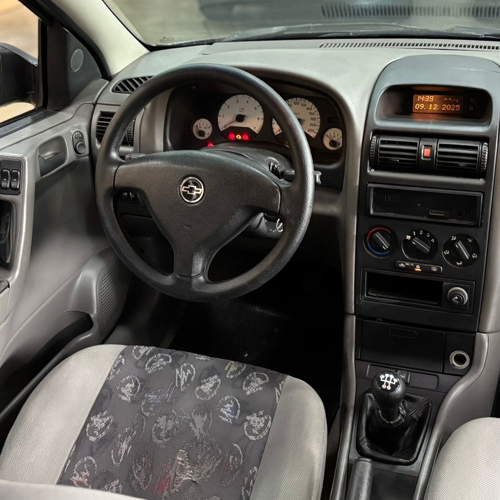 Chevrolet Astra Sunny 2.0 (Manual – 2 Portas)
