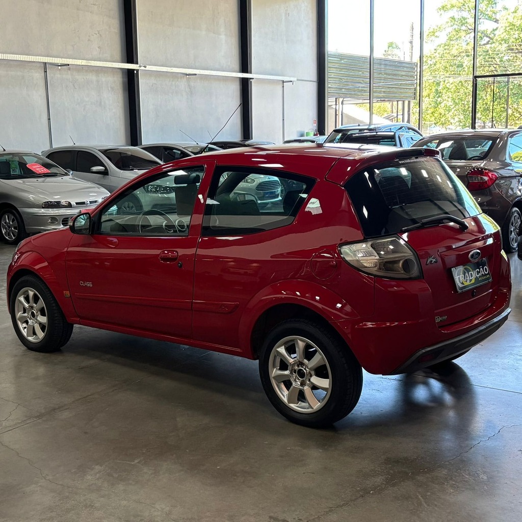 Ford Ka Flex 1.0 (Ar e Vidro – 2 Portas)
