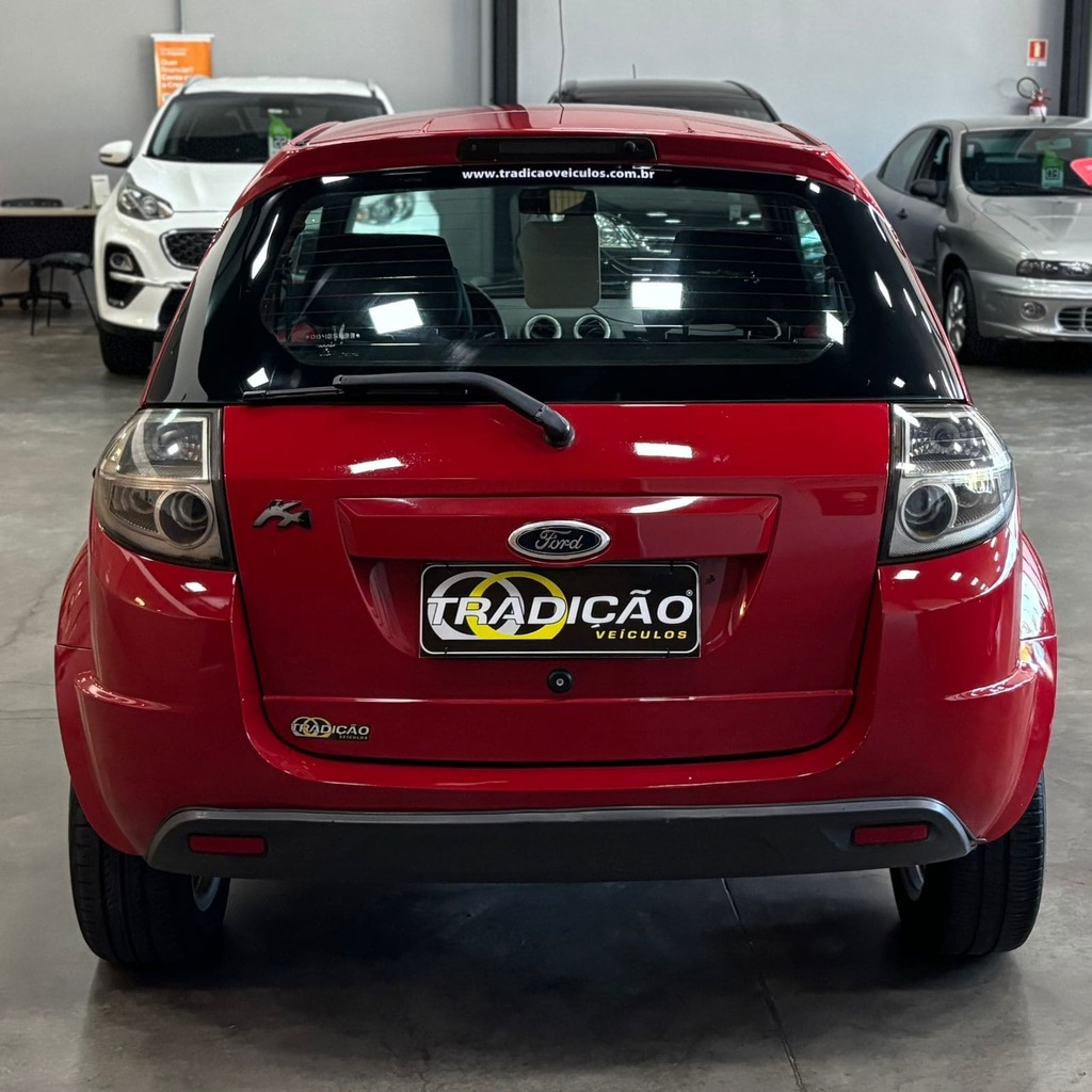 Ford Ka Flex 1.0 (Ar e Vidro – 2 Portas)