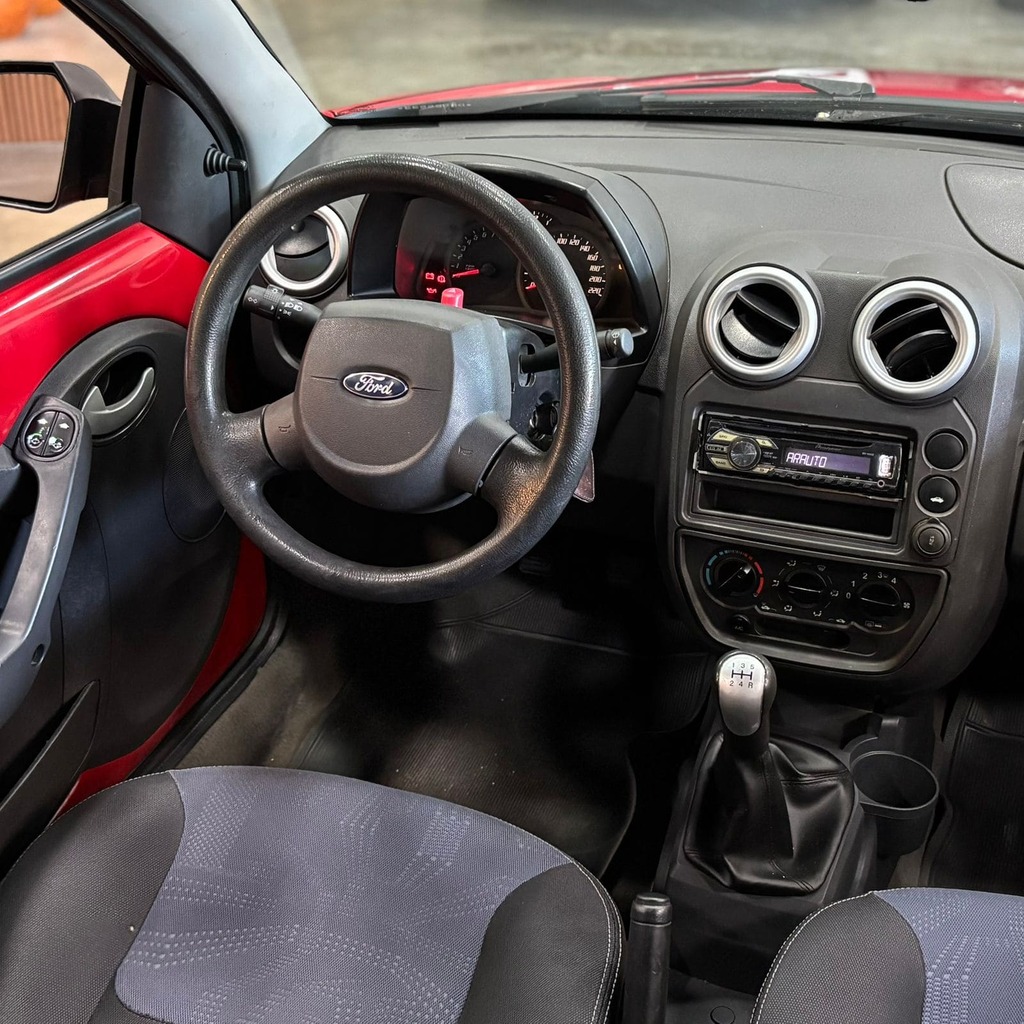 Ford Ka Flex 1.0 (Ar e Vidro – 2 Portas)