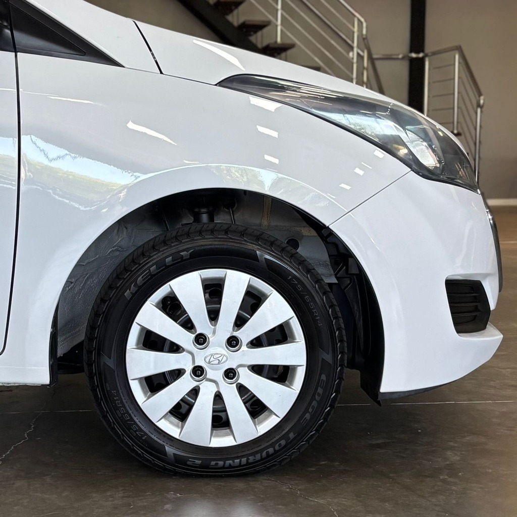 Hyundai Hb20 Comfort 1.0 Flex Manual (Impecável – Completo)