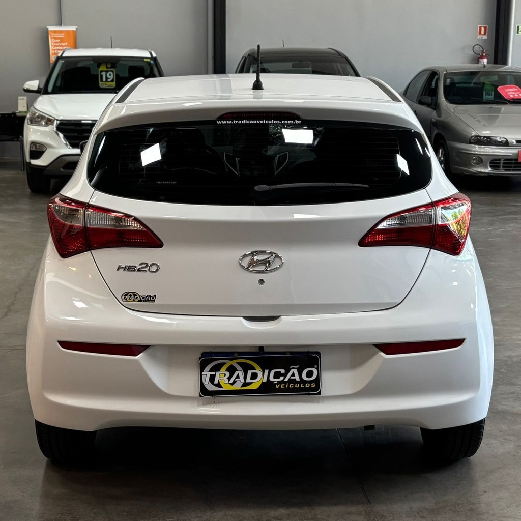Hyundai Hb20 Comfort 1.0 Flex Manual (Impecável – Completo)