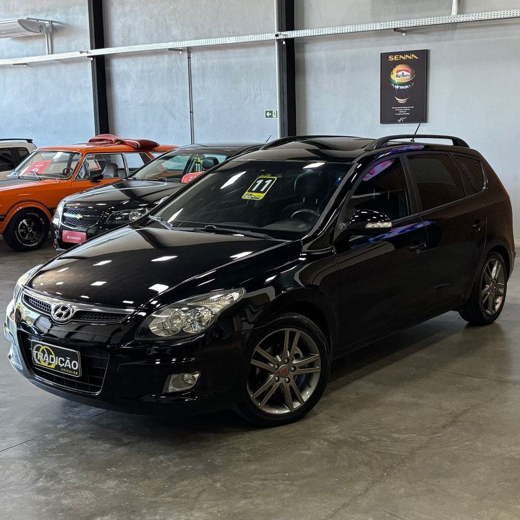 Hyundai I30 Cw 2.0 (Automática – Teto solar)