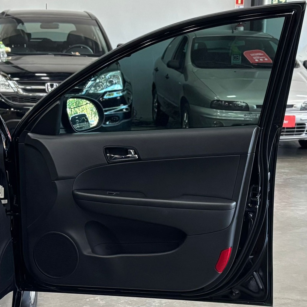 Hyundai I30 Cw 2.0 (Automática – Teto solar)