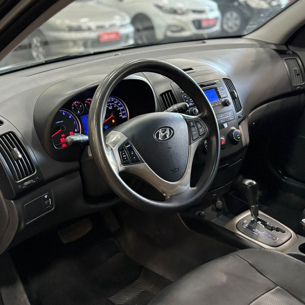 Hyundai I30 Cw 2.0 (Automática – Teto solar)