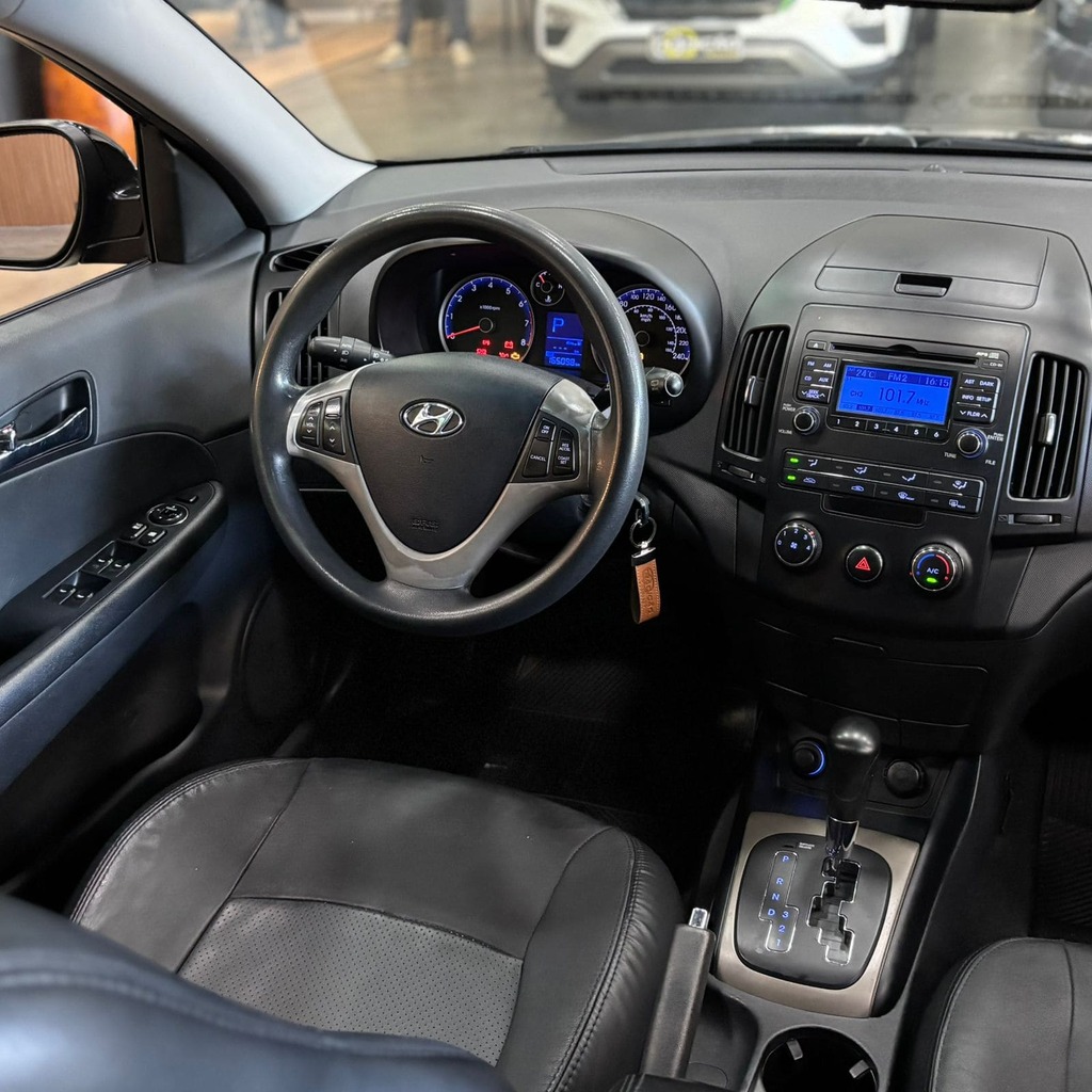 Hyundai I30 Cw 2.0 (Automática – Teto solar)