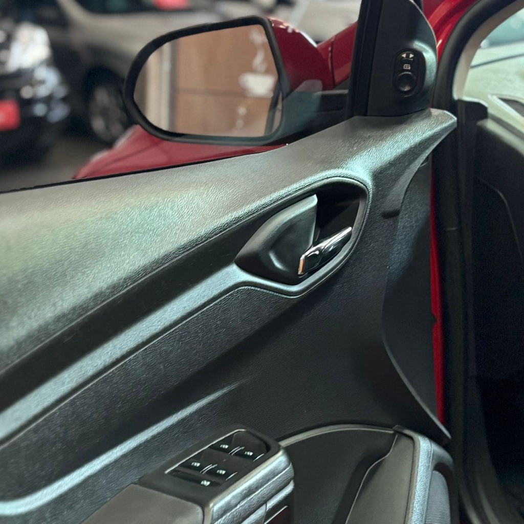 Chevrolet Onix Ltz 1.4 Flex (Manual – Impecável)