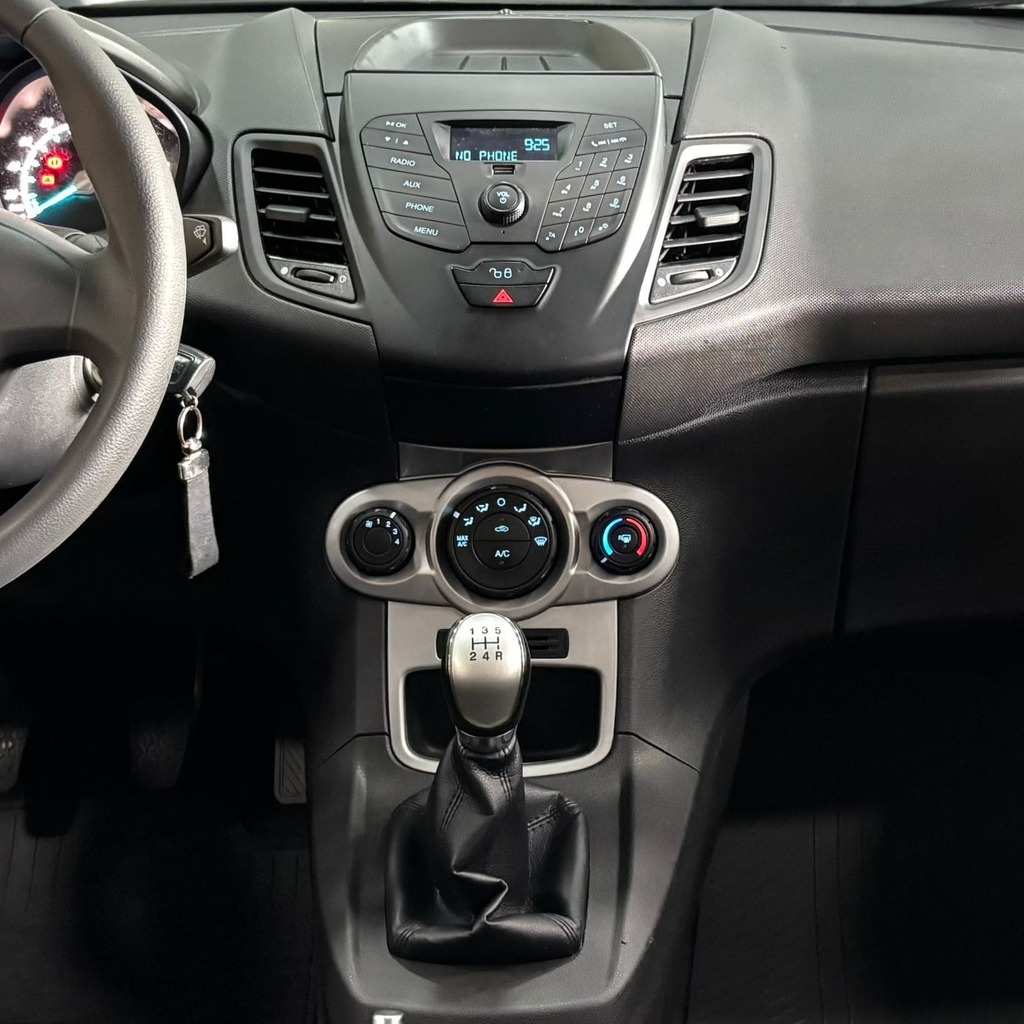 Ford New Fiesta Se Hatch 1.6 Flex (Impecável – Manual)