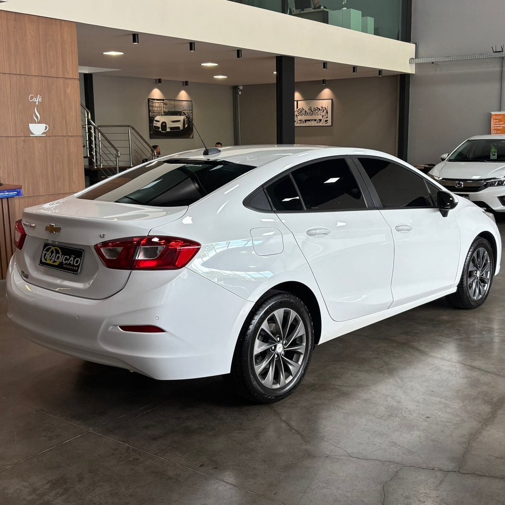 Chevrolet Cruze Lt Sedan Turbo 1.4 Flex (Impecável – Aut)