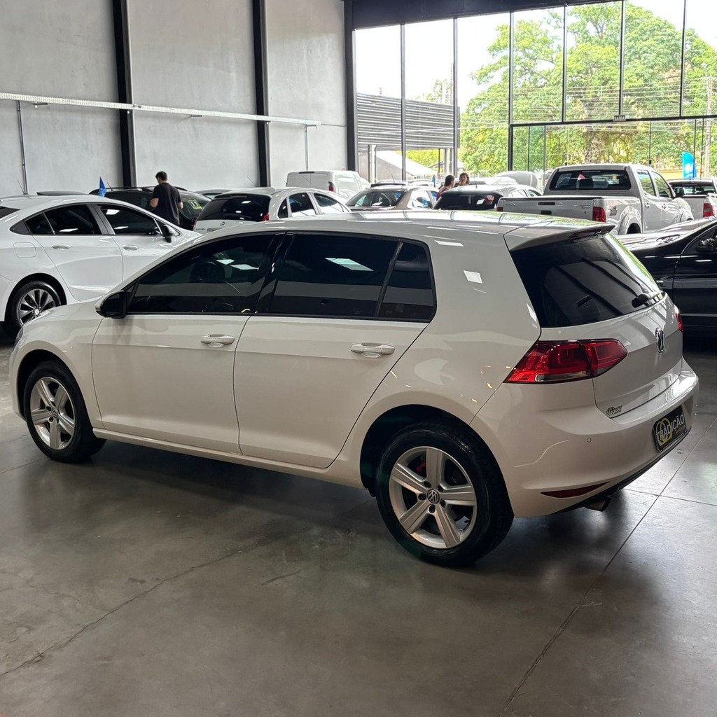 Volkswagen Golf Comfortline 1.6 MSi Flex (Impecável – Aut)