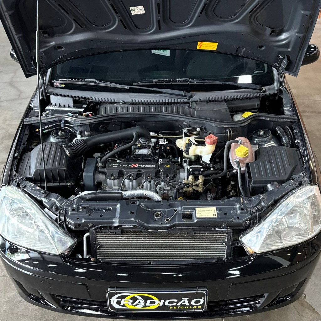 Chevrolet Corsa Maxx 1.0 Flex (Ar-condicionado – 4 Portas)