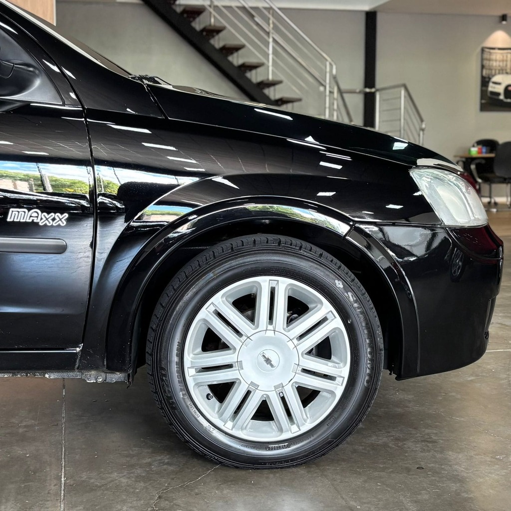 Chevrolet Corsa Maxx 1.0 Flex (Ar-condicionado – 4 Portas)