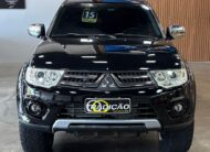 Mitsubishi Pajero Dakar 4×4 3.2 Diesel (7 Lugares – Automática)