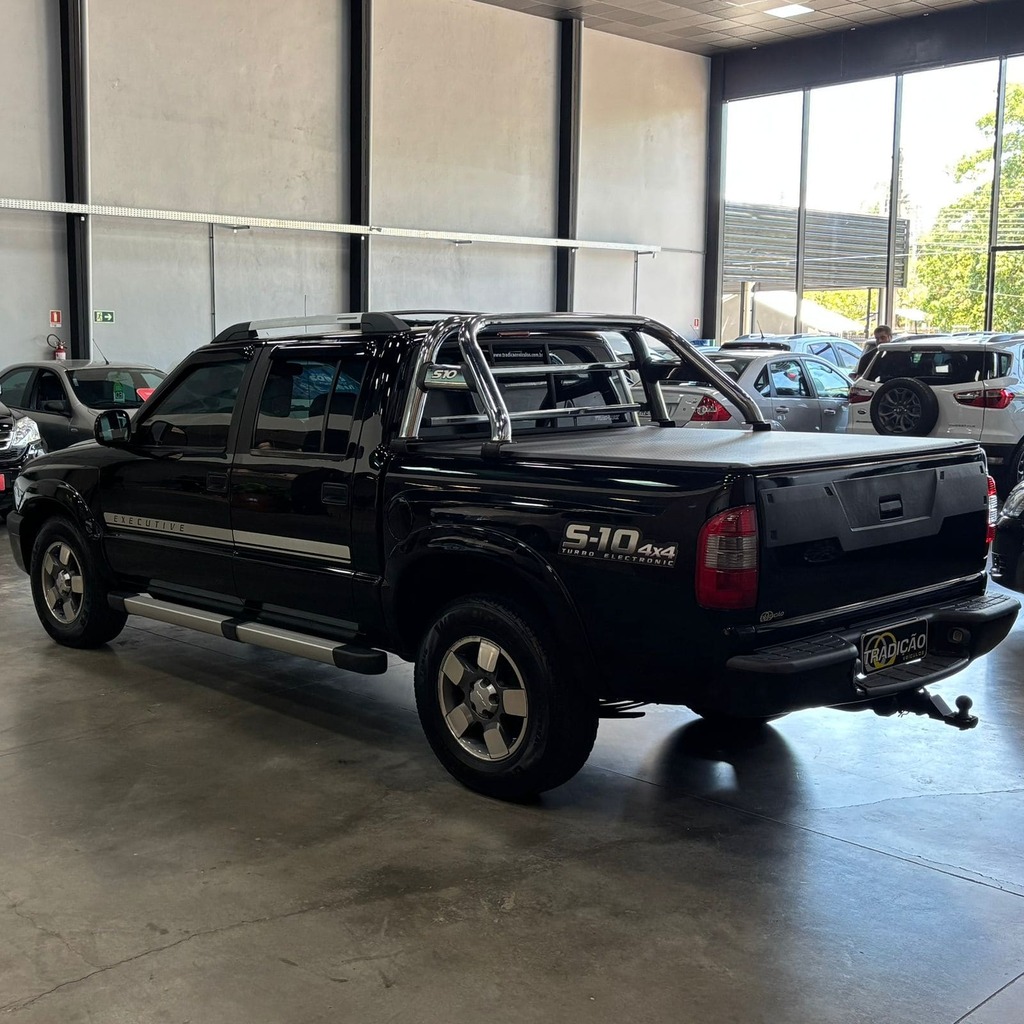 Chevrolet S-10 Executive 2.8 Turbo Diesel 4×4 (Excelente estado)