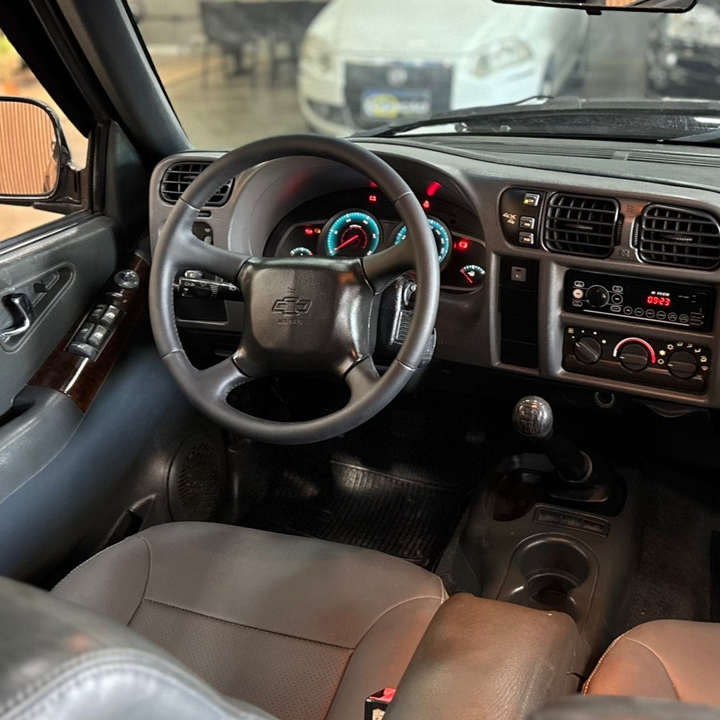 Chevrolet S-10 Executive 2.8 Turbo Diesel 4×4 (Excelente estado)