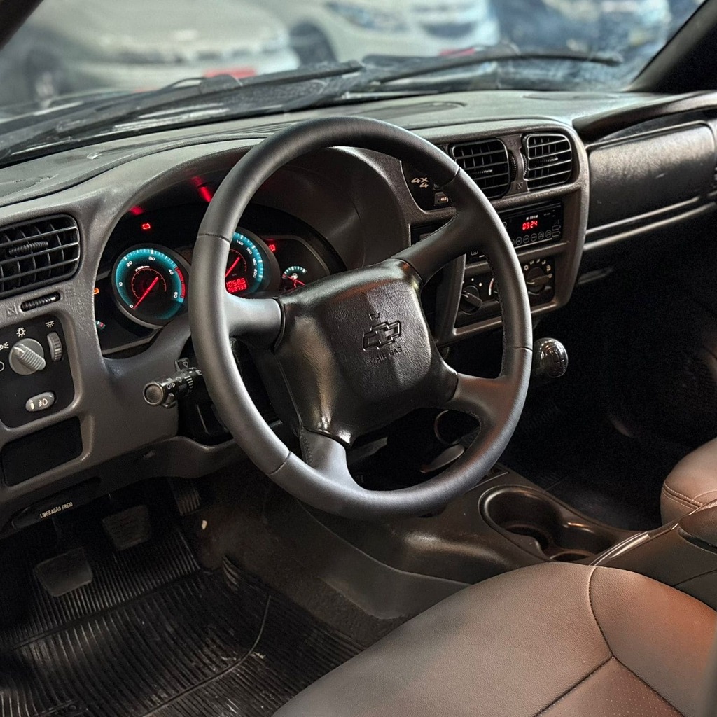 Chevrolet S-10 Executive 2.8 Turbo Diesel 4×4 (Excelente estado)