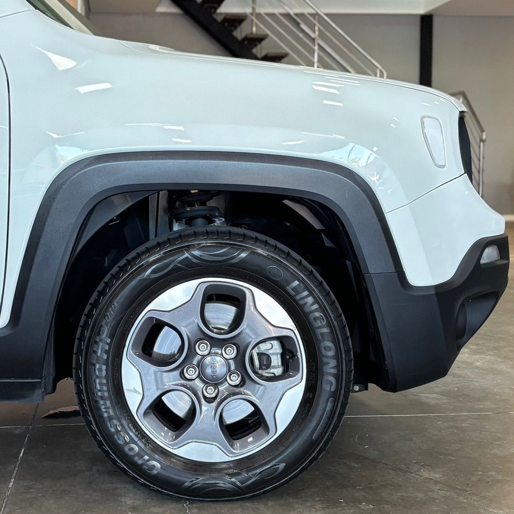 Jeep Renegade 1.8 Flex 4P Aut (Impecável – 74 Mil Km)