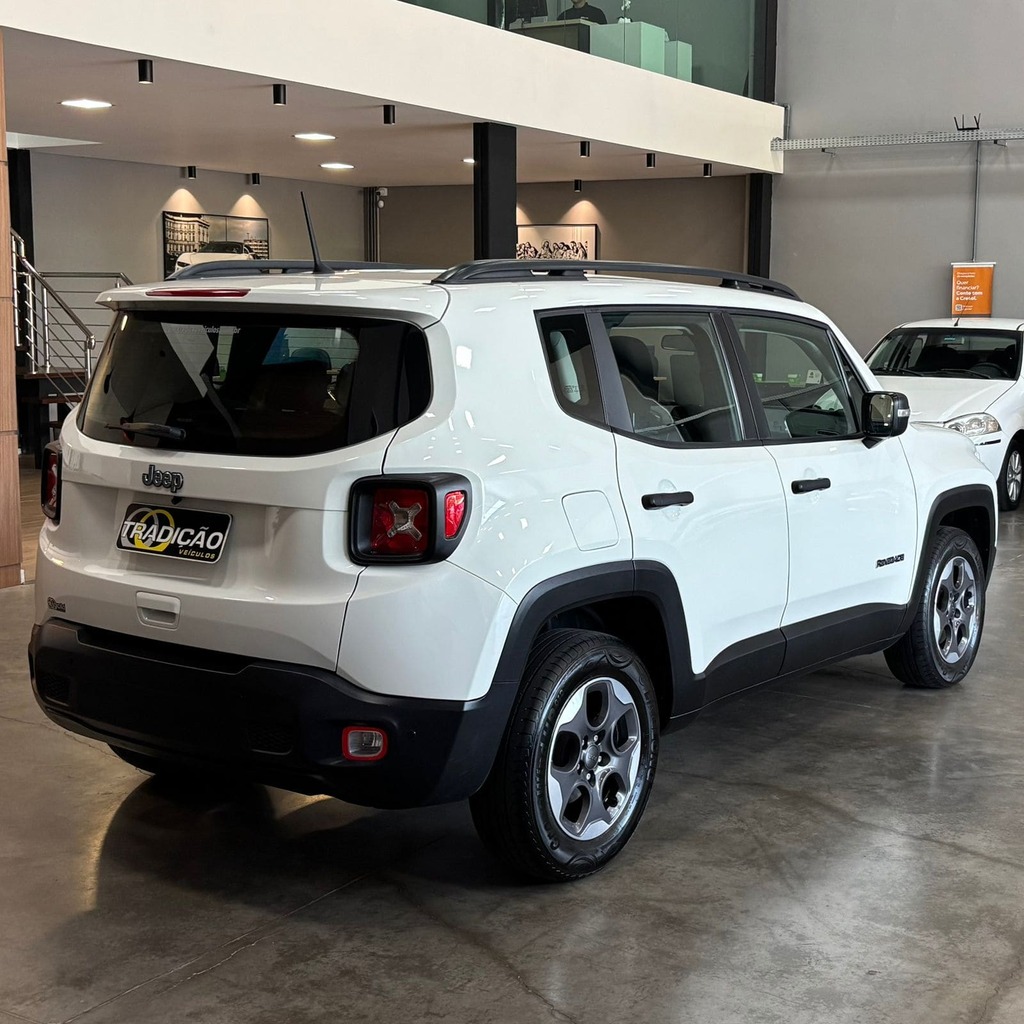 Jeep Renegade 1.8 Flex 4P Aut (Impecável – 74 Mil Km)