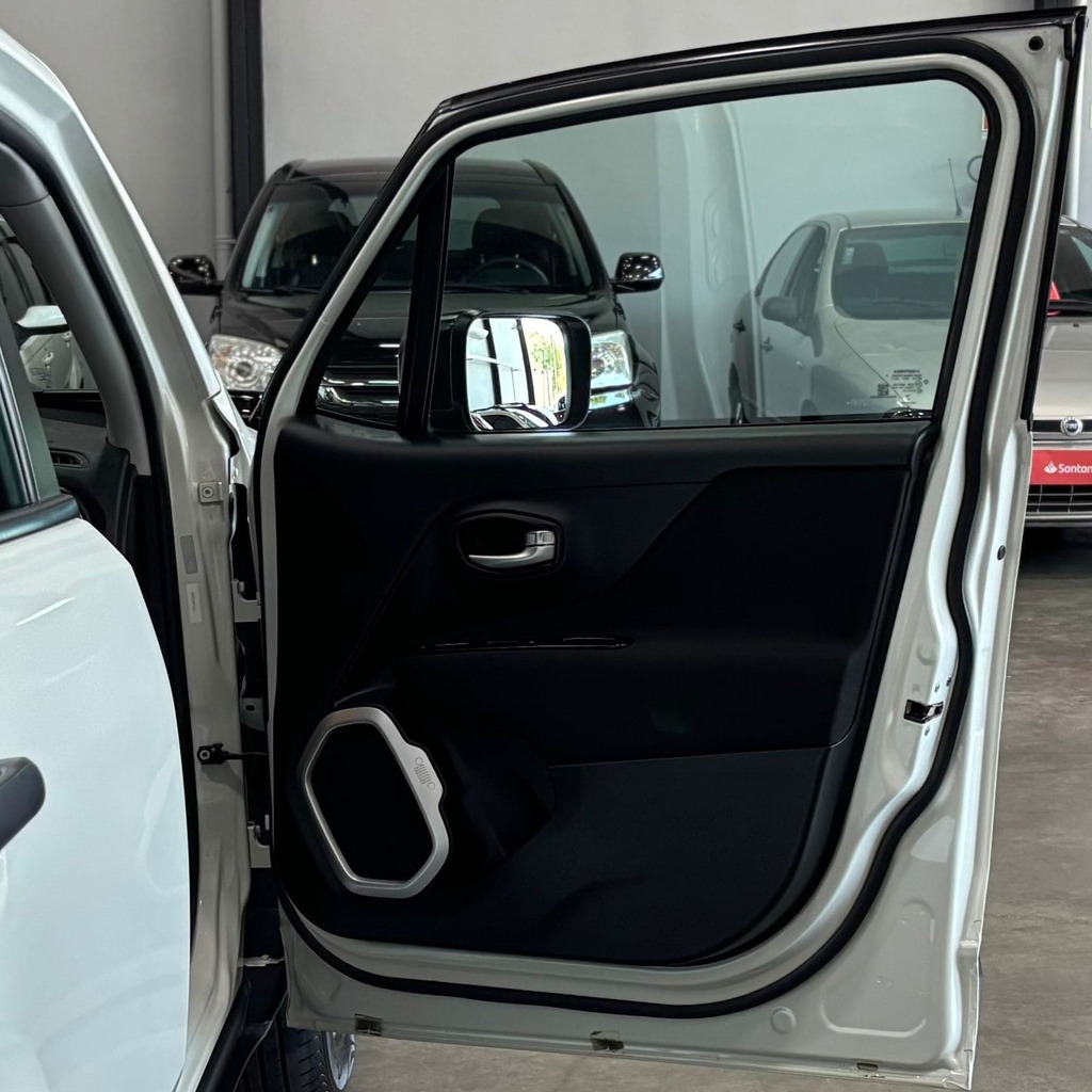 Jeep Renegade 1.8 Flex 4P Aut (Impecável – 74 Mil Km)