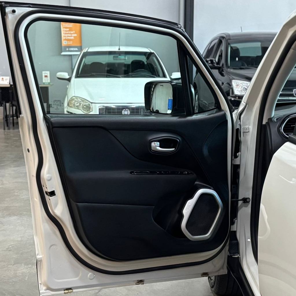 Jeep Renegade 1.8 Flex 4P Aut (Impecável – 74 Mil Km)