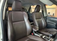 Toyota Hilux SW4 SRX 2.8 Diesel 4×4 (7 Lugares – Impecável)