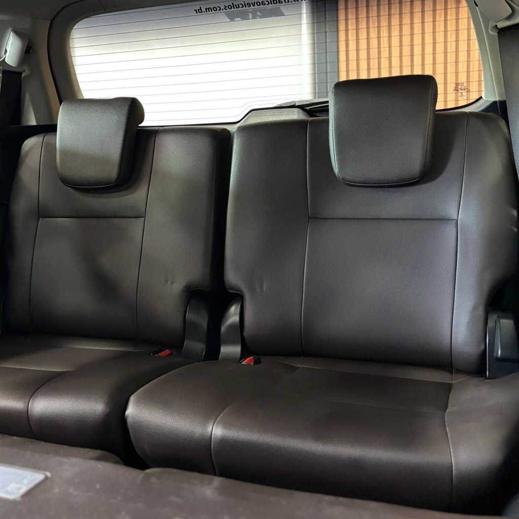 Toyota Hilux SW4 SRX 2.8 Diesel 4×4 (7 Lugares – Impecável)