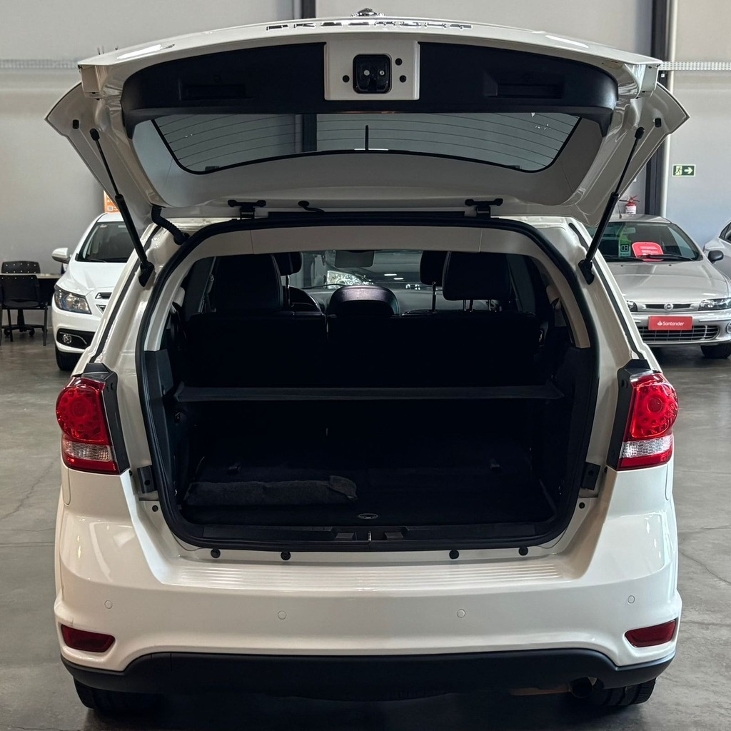 Fiat Freemont Precision 2.4 / 7 Lugares / Aut / Impecável