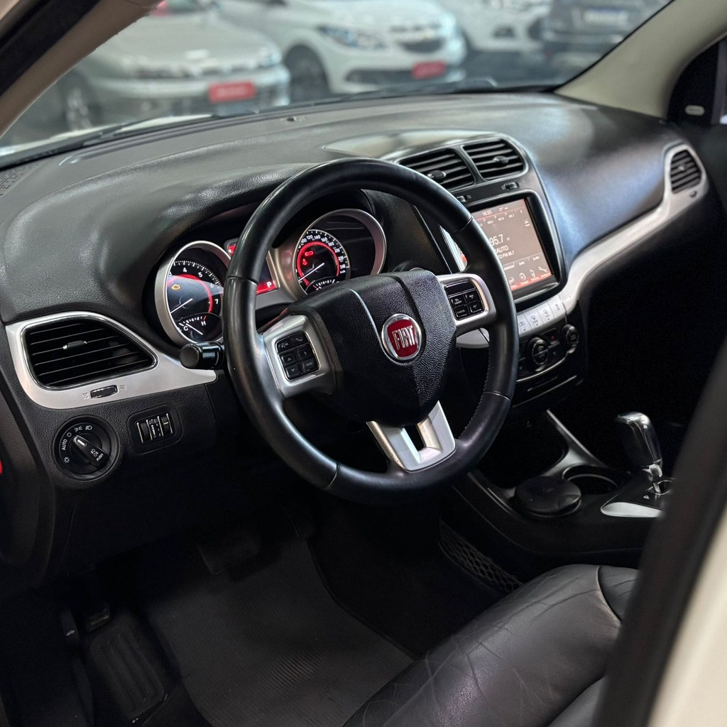 Fiat Freemont Precision 2.4 / 7 Lugares / Aut / Impecável