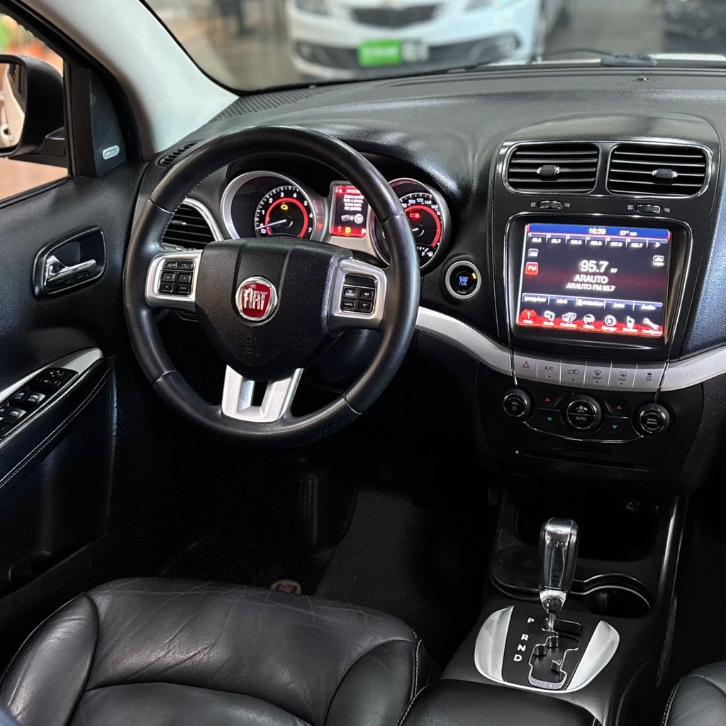 Fiat Freemont Precision 2.4 / 7 Lugares / Aut / Impecável