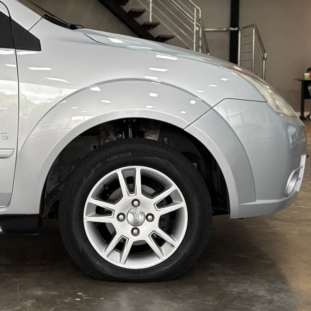 Ford Fiesta Class Sedan 1.6 Flex (Impecável – Completo)