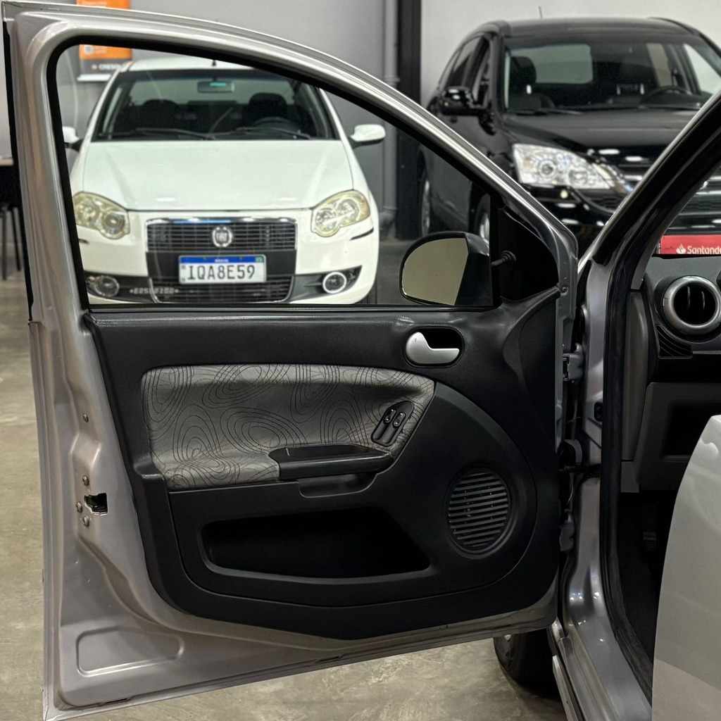 Ford Fiesta Class Sedan 1.6 Flex (Impecável – Completo)