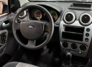 Ford Fiesta Class Sedan 1.6 Flex (Impecável – Completo)
