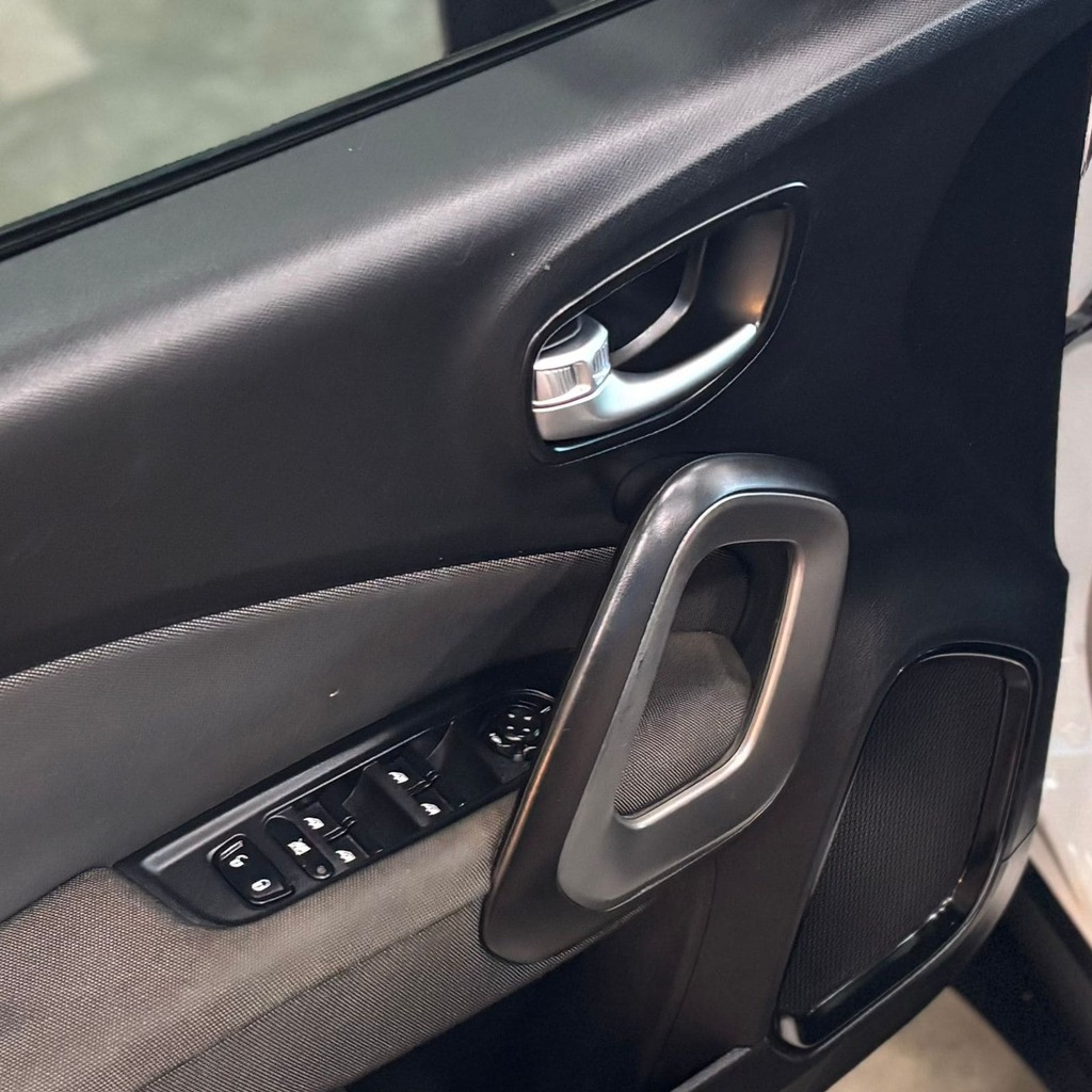 Fiat Toro Freedom 4×4 2.0 Diesel (Impecável – Manual – Completa)