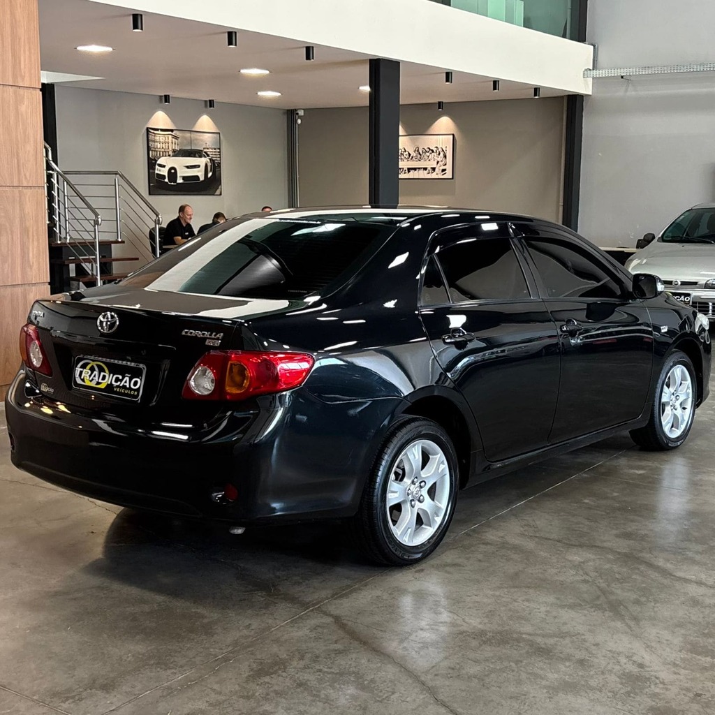 Toyota Corolla XEi Flex 1.8 (Impecável – Completíssimo)
