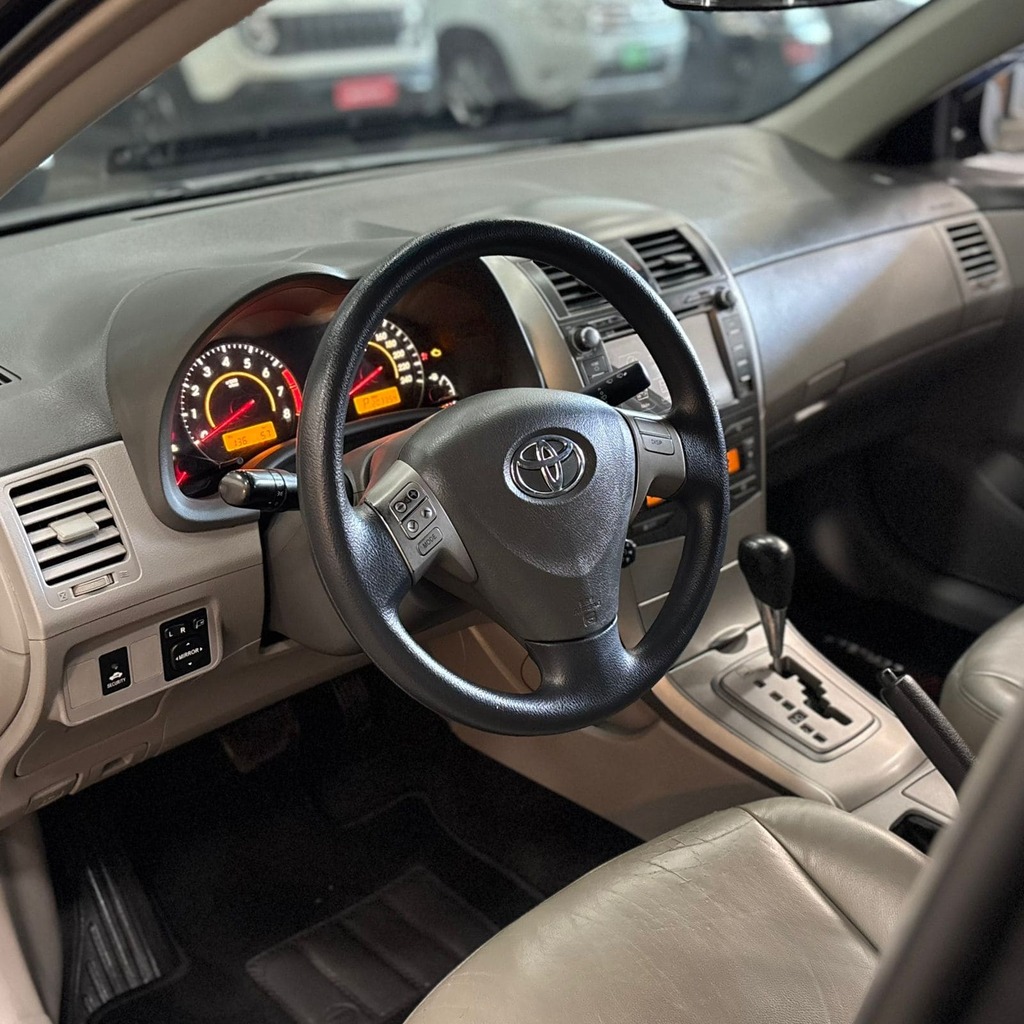 Toyota Corolla XEi Flex 1.8 (Impecável – Completíssimo)