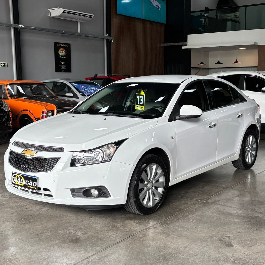 Chevrolet Cruze Sedan LTZ 1.8 Flex Aut (Impecável – 128 Mil Kms)
