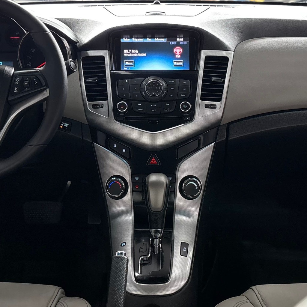 Chevrolet Cruze Sedan LTZ 1.8 Flex Aut (Impecável – 128 Mil Kms)