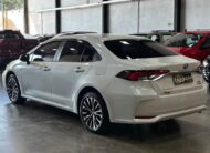 Toyota Corolla Altis Hybrid 1.8 Aut (Impecável – Garantia de Fábrica)